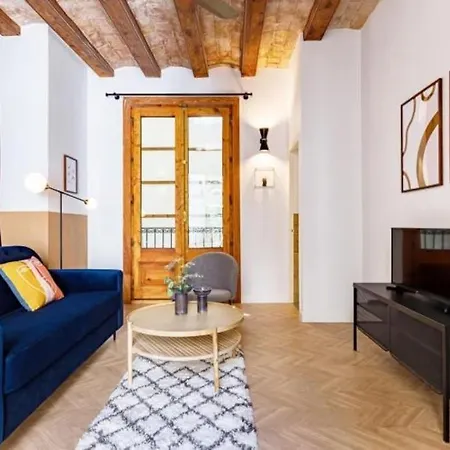 Apartment Spacious In The Gothic