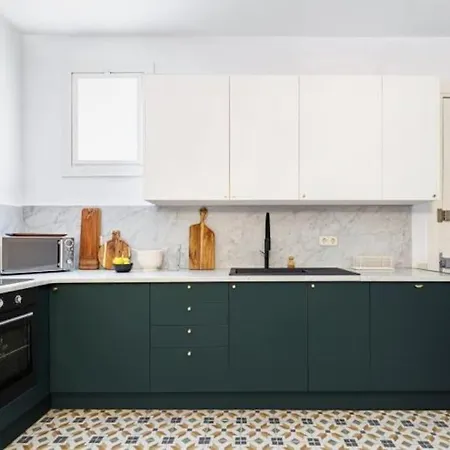 Spacious In The Gothic Barcelone